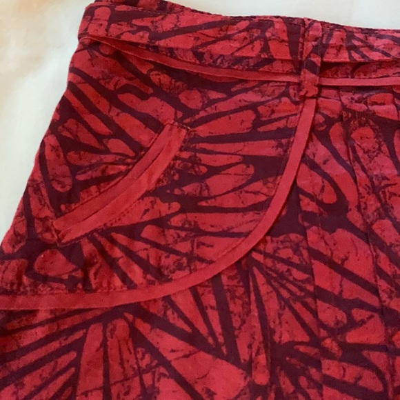 Hillard And Hanson casual size 6 A-line skirt. - Picture 2 of 5